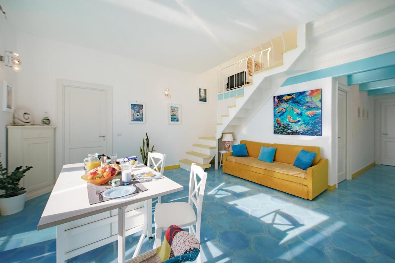 Corricella Exclusive Loft - Gioia Apartments Прочида Екстериор снимка